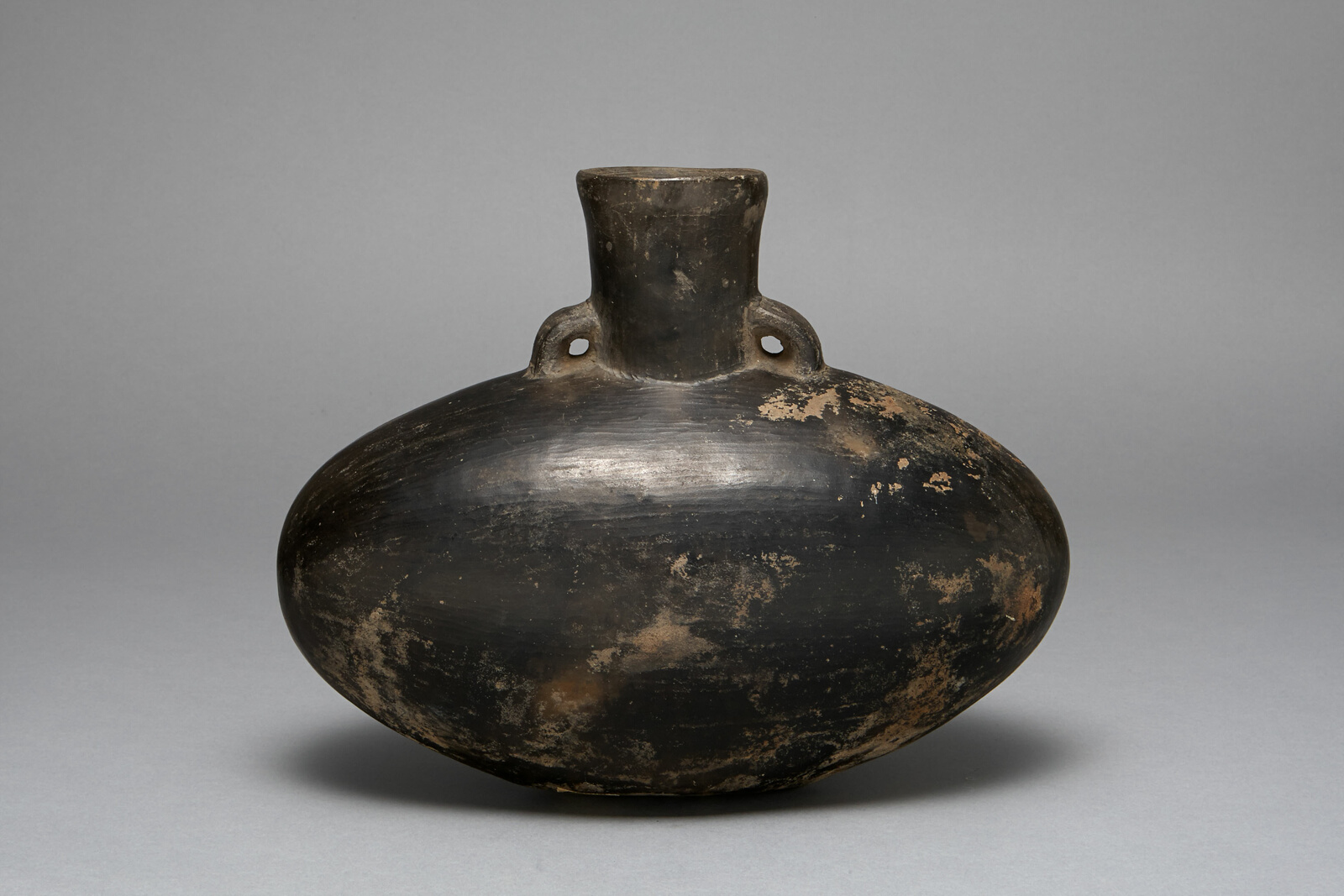 Blackware Jar with Single Spout by Chimú